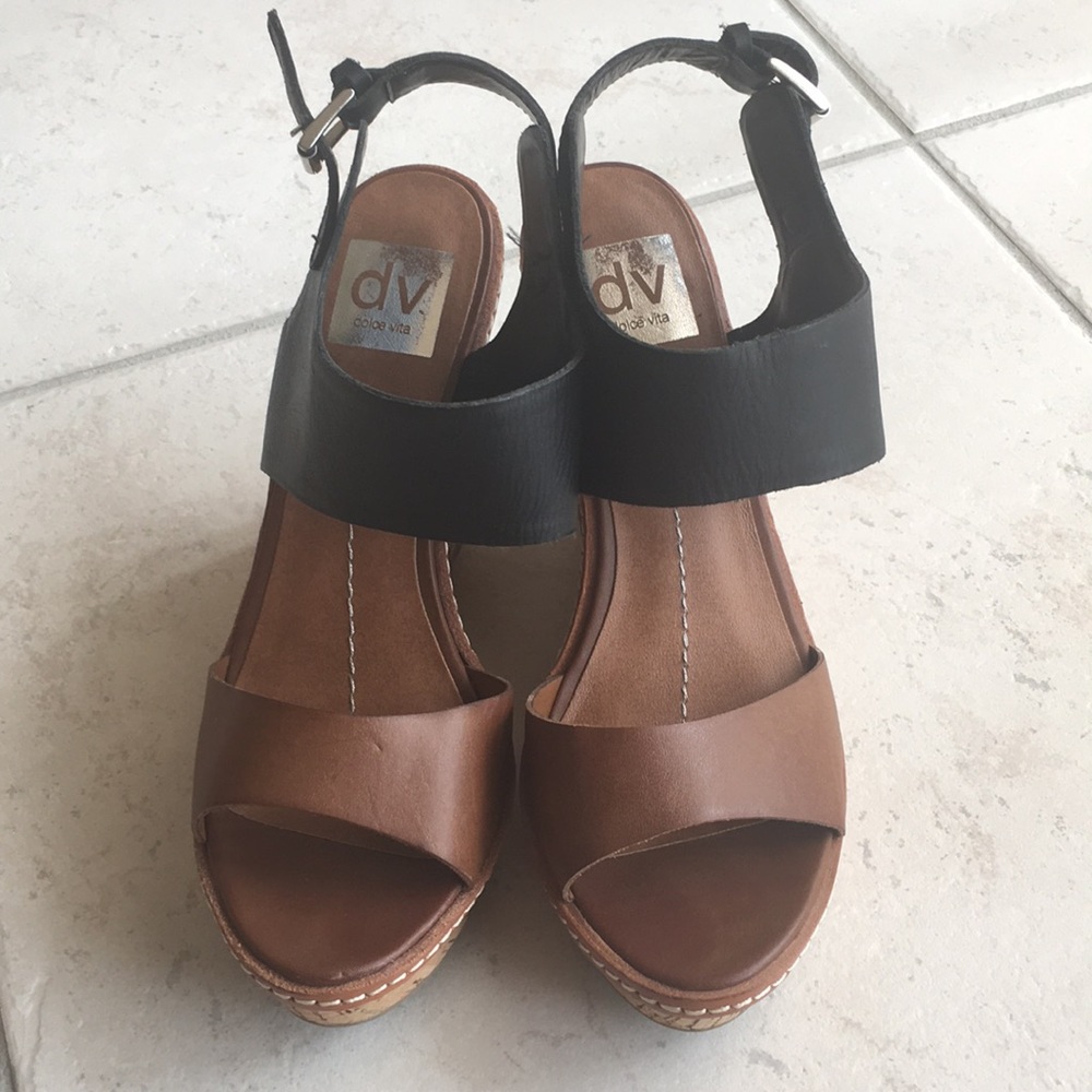 Dolce vita sandals